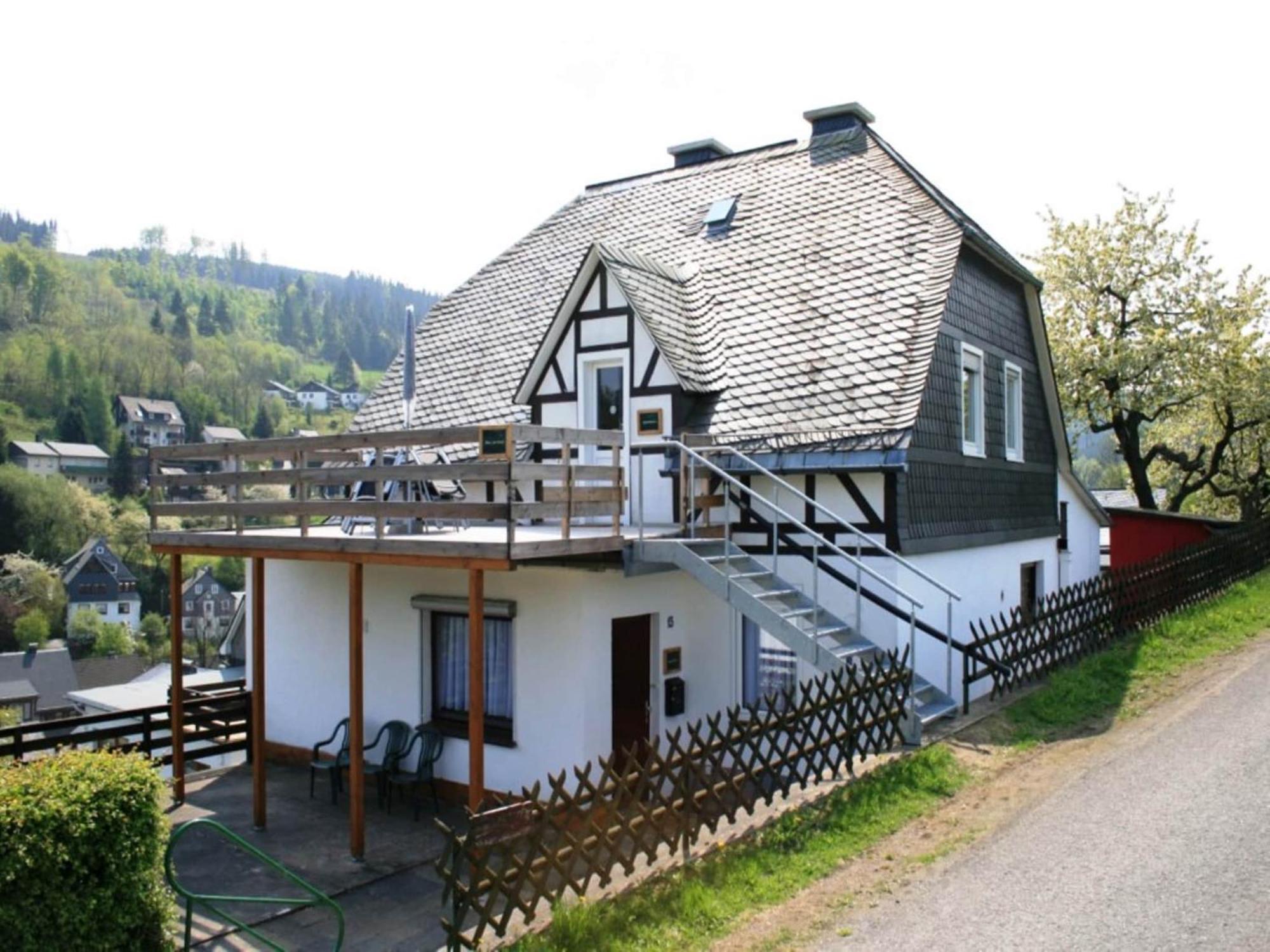Cosy Apartment In Schwalefeld Near Willingen With Private Terrace Exteriér fotografie